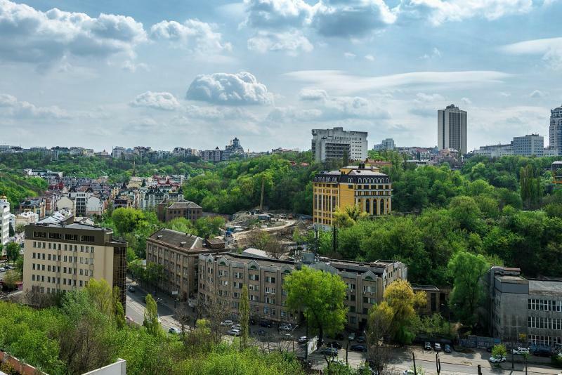 Київ, Лук`янівська вул., 21