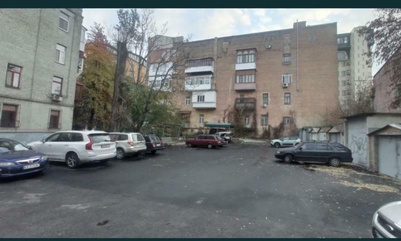 Продажа 2-комнатной квартиры 46.4 м², Лысенко ул., 8
