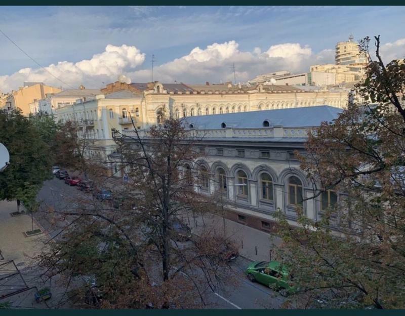 Продажа 2-комнатной квартиры 46.4 м², Лысенко ул., 8