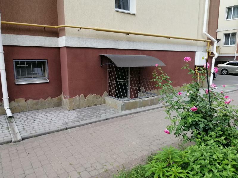 Продаж 2-кімнатної квартири 61.4 м², Київська вул., 22