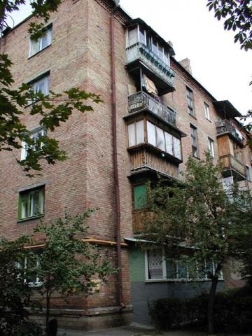 Киев, Академика Каблукова ул., 13