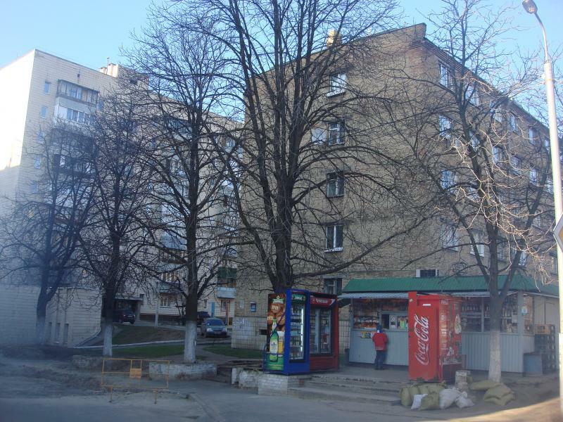 Київ, Академіка Заболотного вул., 136