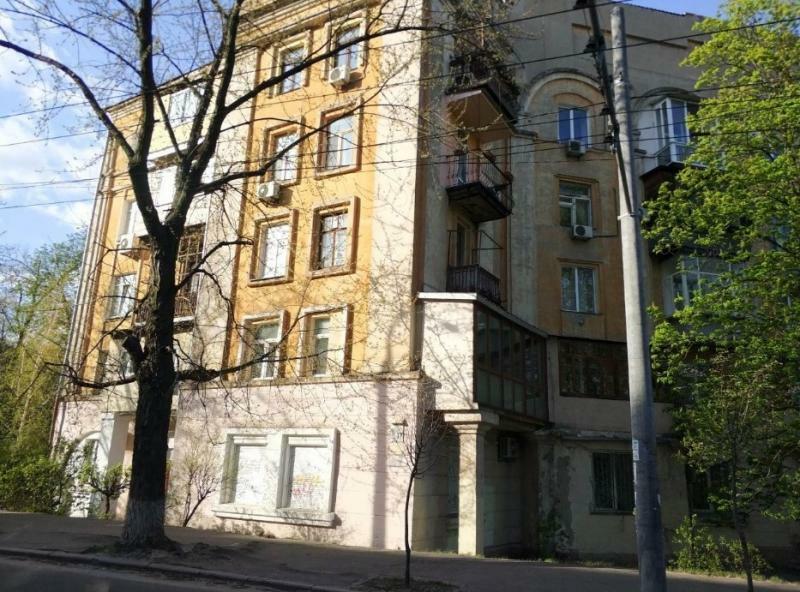 Київ, Антонова Авіаконструктора вул., 2/32-К1
