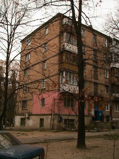 Киев, Авиаконструктора Антонова ул., 8