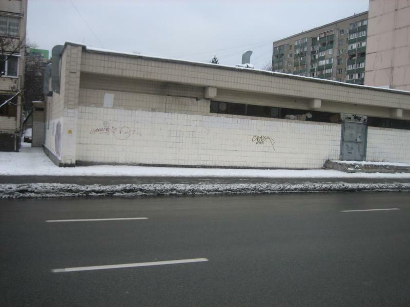 Київ, Автозаводська вул., 41/4