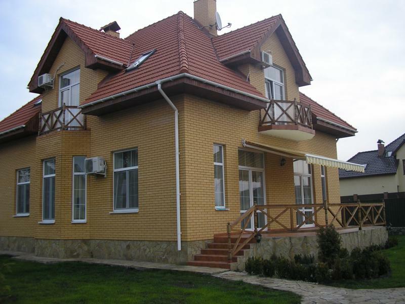 Киев, Лизы Чайкиной ул., 4