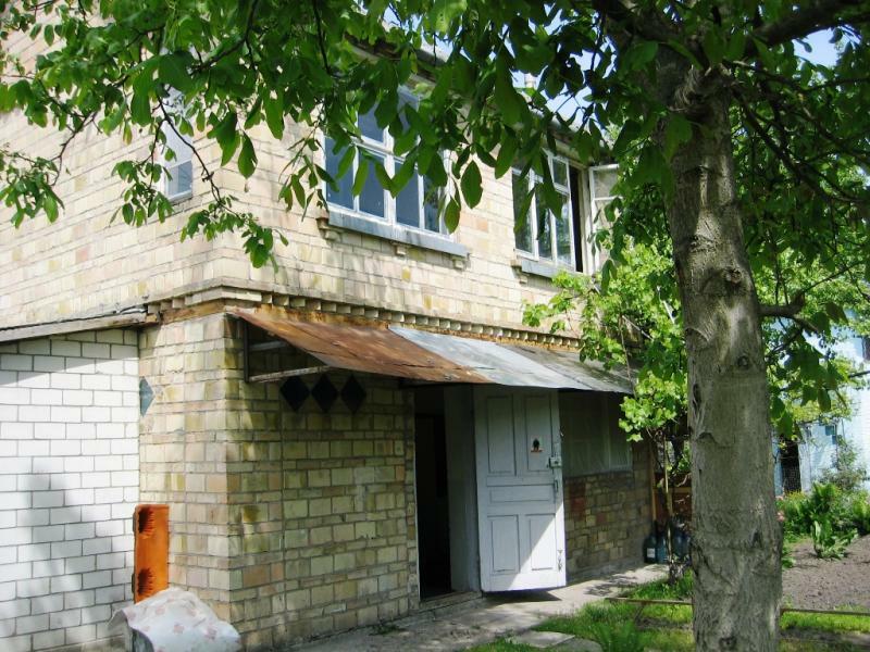 Київ, Лугова (Жуляны) вул., 7