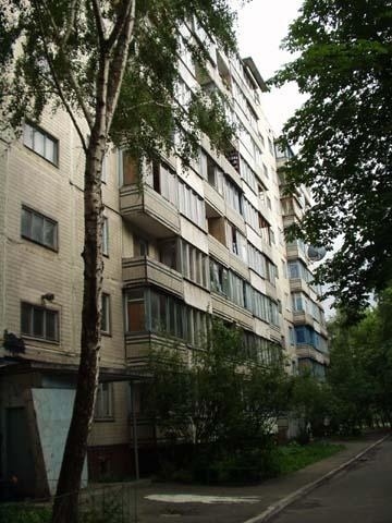 Киев, Ломоносова ул., 30/2