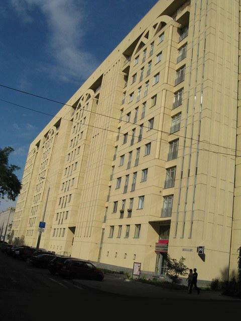 Продажа 4-комнатной квартиры 155 м², Василия Жуковского ул., 21А