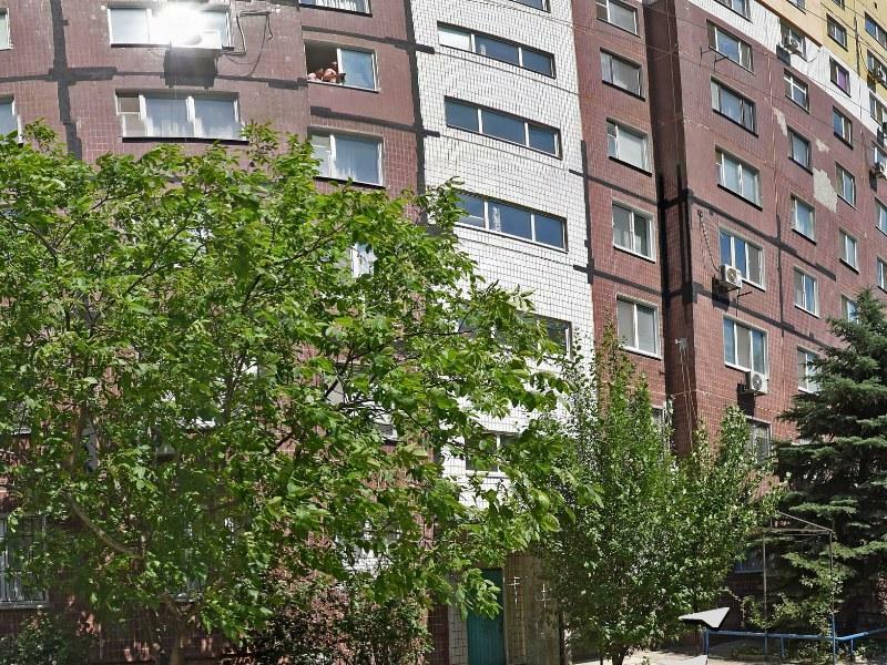 Продажа 3-комнатной квартиры 71 м², Славы бул., 16