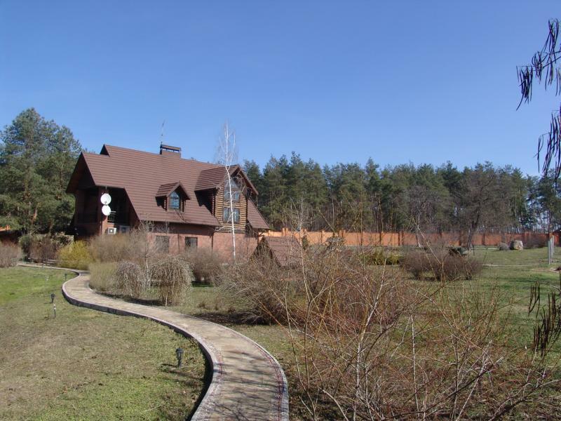 Днепропетровская обл., Новомосковский район, с. Орловщина, Дачная ул., 79А