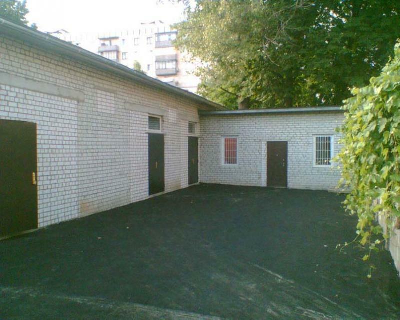 Киев, Академика Вернадского бул., 79А