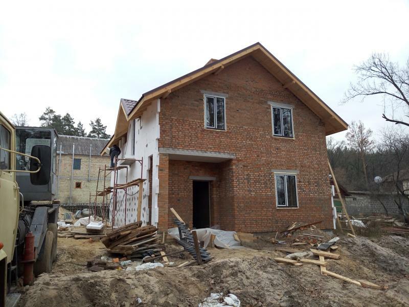 Київська обл., Бучанський район, м. Ірпінь, Лисенка вул., 8