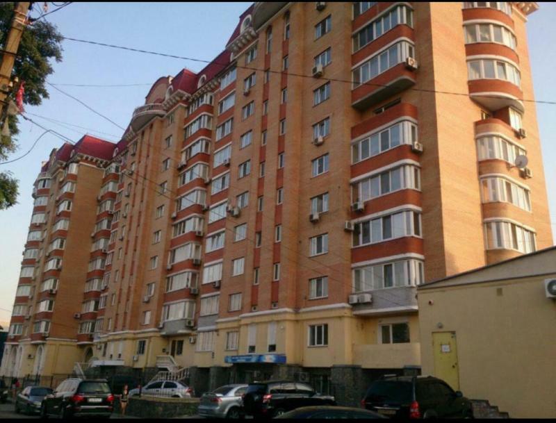 Продажа 4-комнатной квартиры 110 м², Сергея Подолинского ул., 7