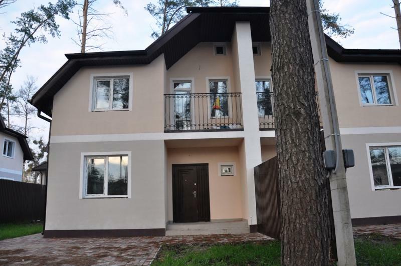 Київська обл., Бучанський район, м. Ірпінь, Полтавська вул., 12