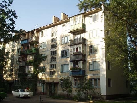 Киев, Петра Запорожца ул., 14А