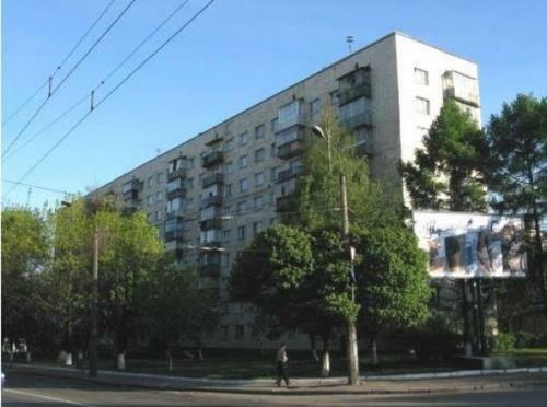 Киев, Петропавловский пер., 17Б