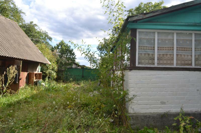 Житомирская обл., Житомирский район, с. Калиновка, Полевая ул., 66