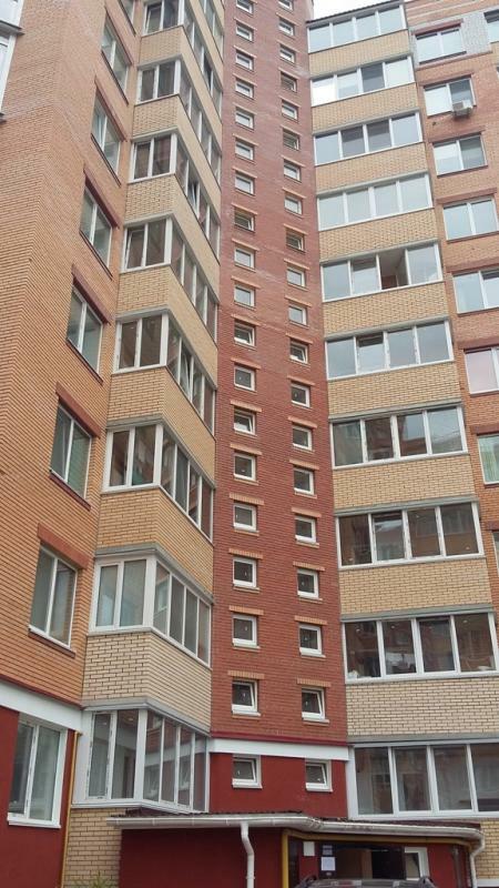 Киевская обл., Бучанский район, г. Ирпень, Университетская ул., 48