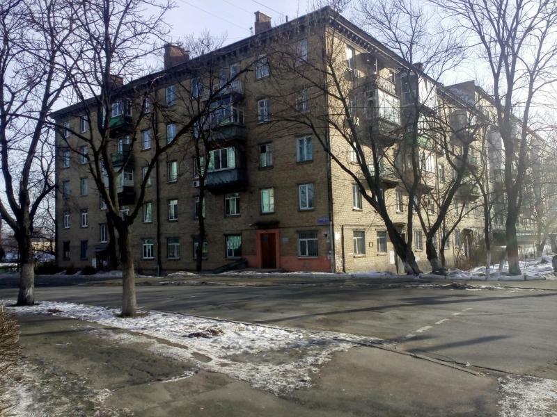 Киев, Кирилловская ул., 118/2