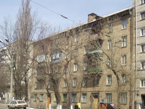 Киев, Кирилловская ул., 118/2