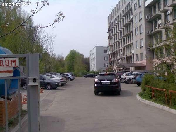 Днепр, Суворова ул., 10