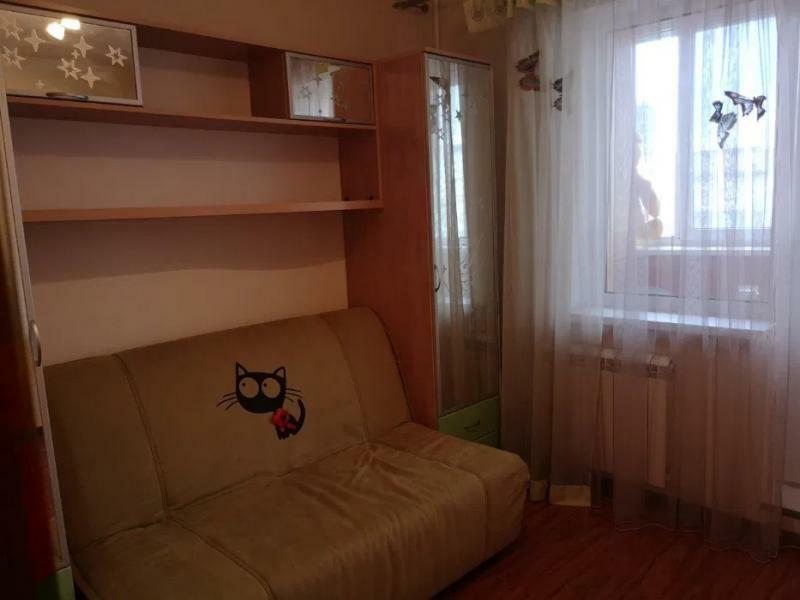 Продаж 2-кімнатної квартири 45 м², Героїв Праці вул., 12