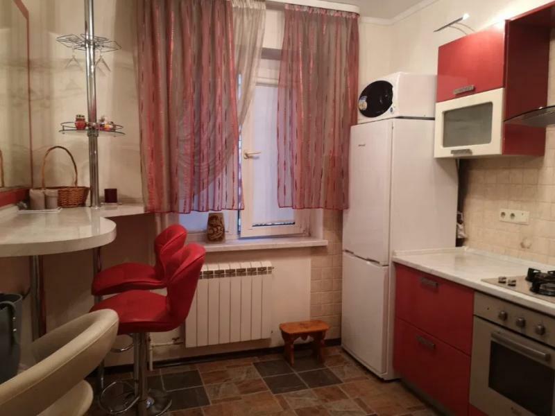 Аренда 2-комнатной квартиры 44 м², Героев Труда ул., 12