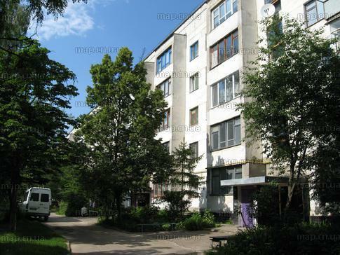 Чернигов, Олега Кошевого ул., 33