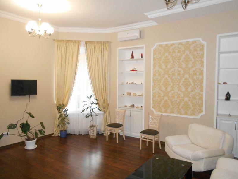 Продажа 3-комнатной квартиры 89 м², Софиевская ул., 9