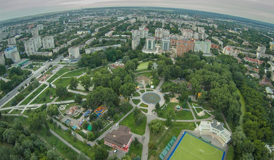 Москва сумы. Парк Сокольники с высоты птичьего полета. Парк Сокольники вид сверху. Парк Сокольники с высоты. Сумы парк.