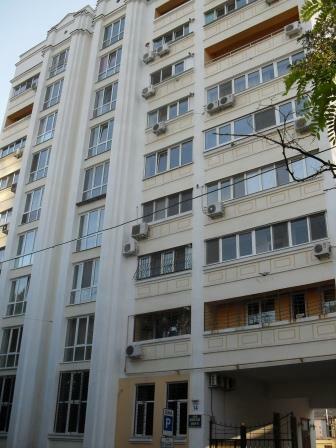 Оренда 3-кімнатної квартири 120 м², Успенский пров., 14