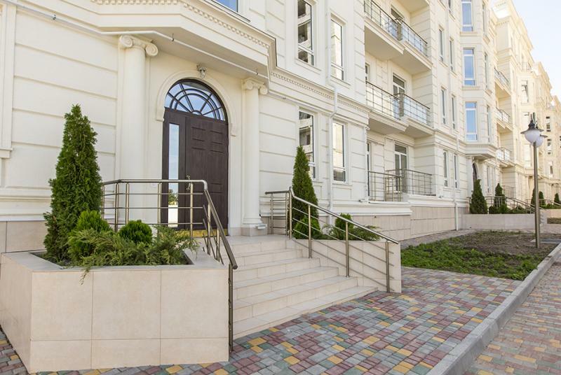 Продаж приміщення вільного призначення 2900 м², Фонтанская дор., 129А