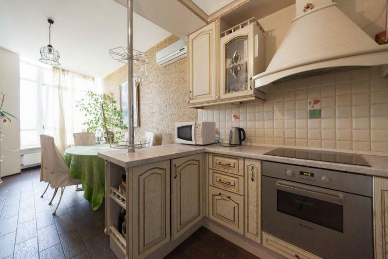 Продаж приміщення вільного призначення 2900 м², Фонтанская дор., 129А