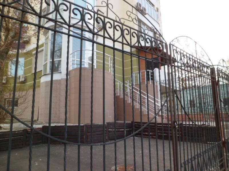 Продаж приміщення вільного призначення 2900 м², Фонтанская дор., 129А