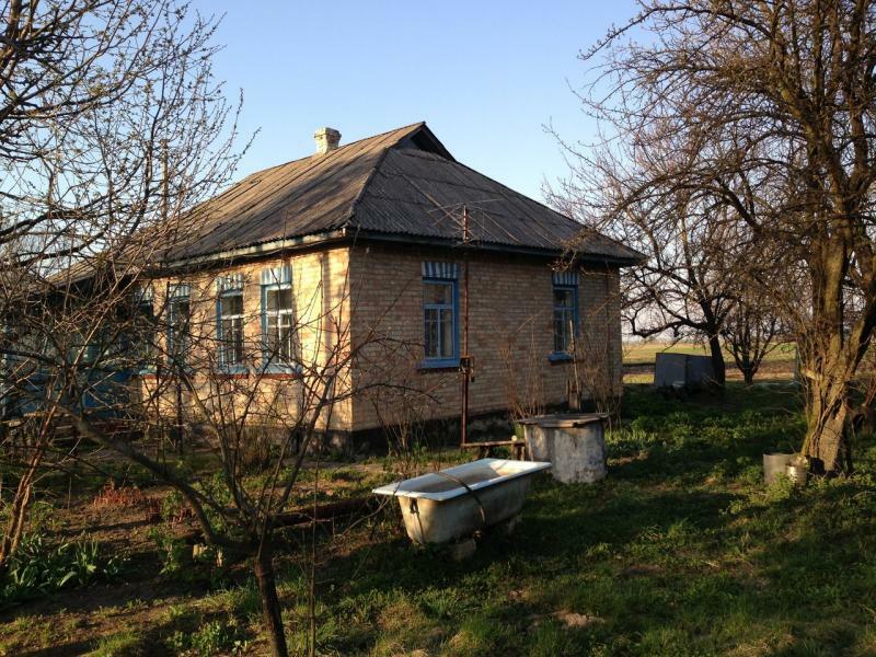 Киевская обл., Бориспольский район, г. Борисполь, Комарова ул., 10