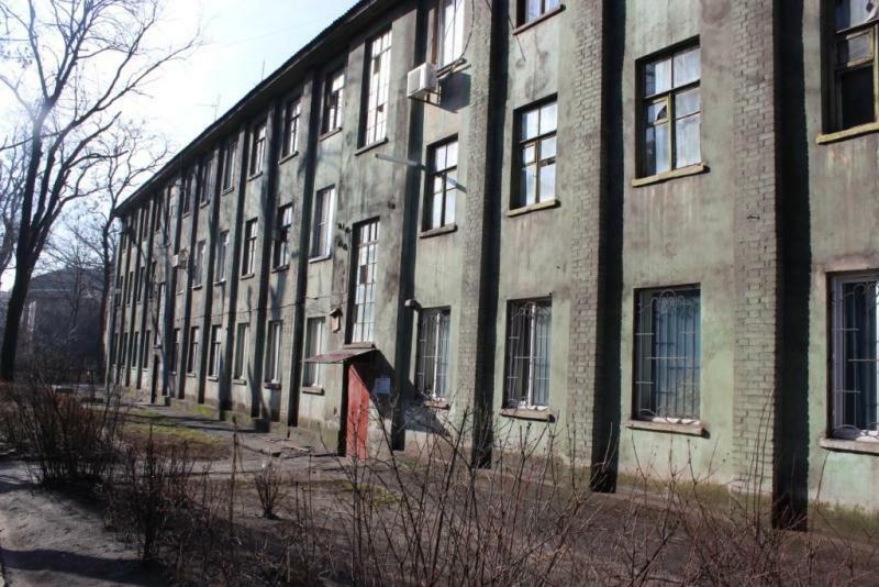 Днепропетровская обл., г. Каменское, Институтская ул., 3