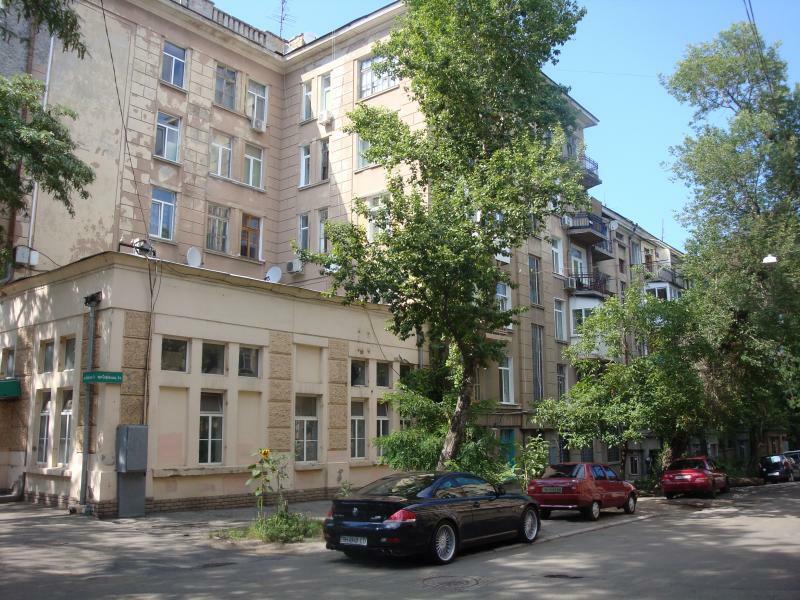 Оренда 2-кімнатної квартири 64 м², Софиевская вул., 5Б