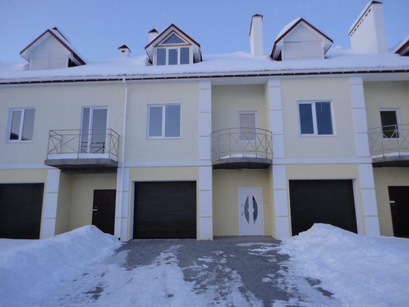 Київська обл., Бучанський район, смт Ворзель, Ворзельська вул., 25