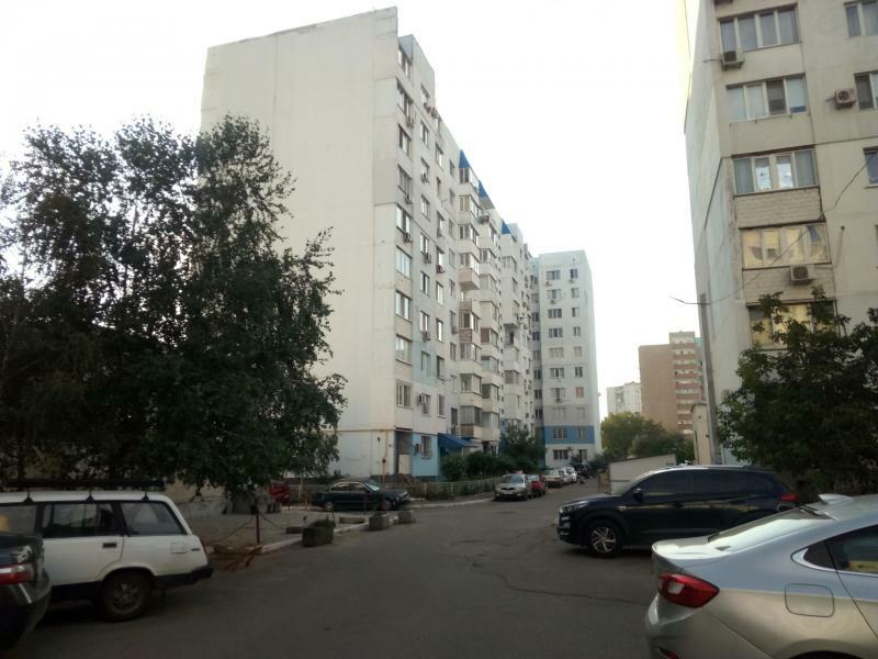 Продажа 2-комнатной квартиры 70.2 м², Парковая ул., 79