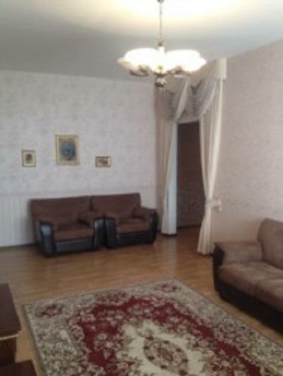 Продаж 3-кімнатної квартири 172 м², Дунаєва пров., 3