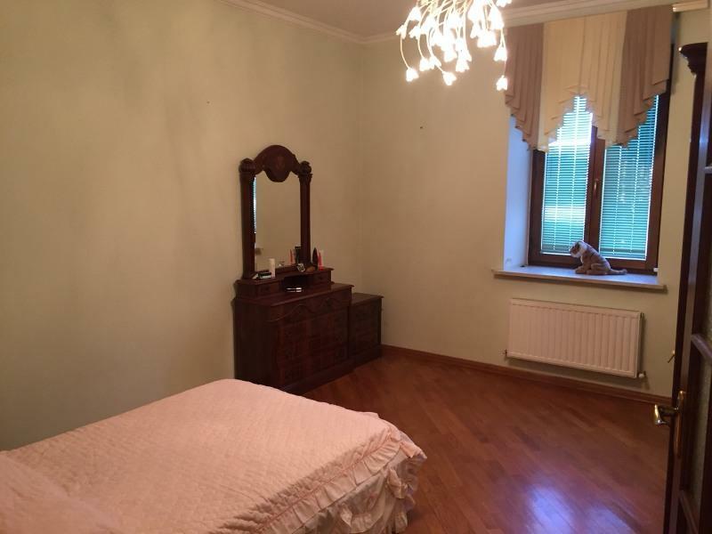Продаж 3-кімнатної квартири 172 м², Дунаєва пров., 3
