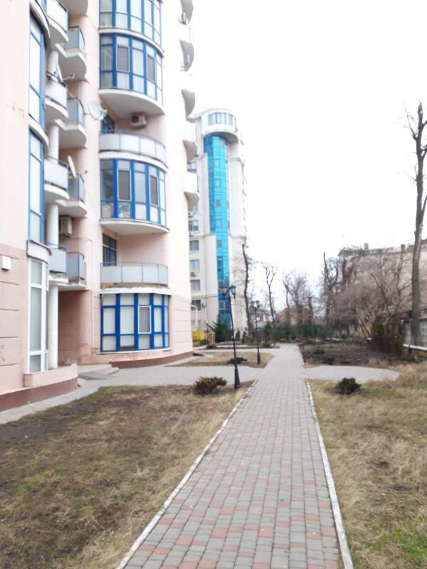 Продажа 2-комнатной квартиры 162 м², Мукачевский пер., 6