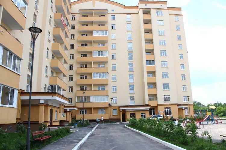 Київська обл., Бучанський район, м. Буча, Центральна вул., 33В