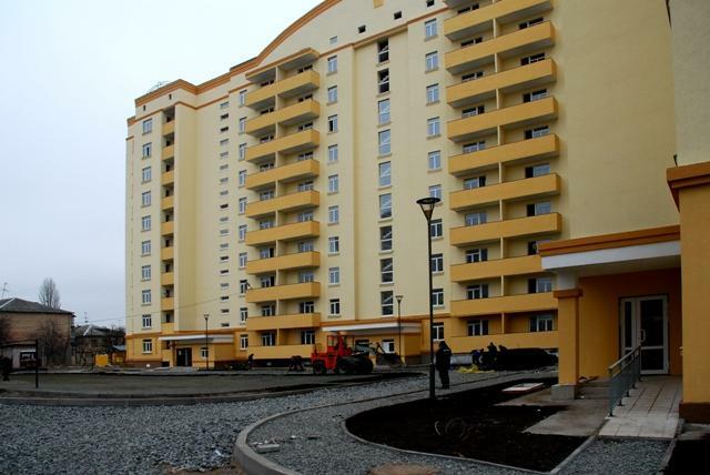 Київська обл., Бучанський район, м. Буча, Центральна вул., 33В