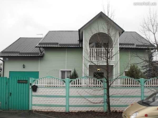 Киевская обл., Бучанский район, пгт Ворзель, Строительная ул., 8