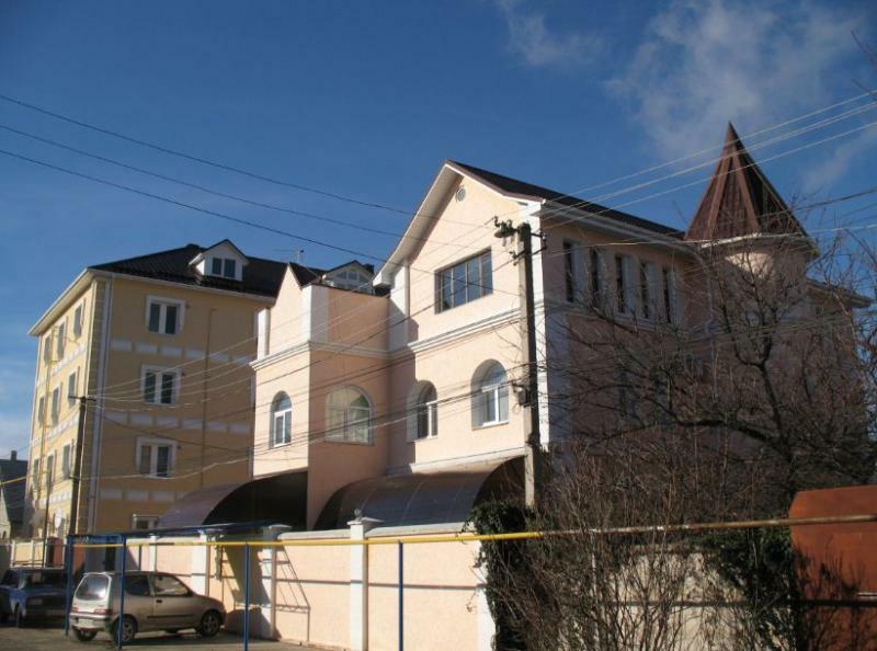 Симферополь, Рождественская ул., 40