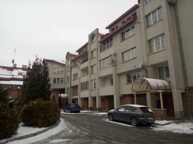 Львов, Повстанческая ул., 12
