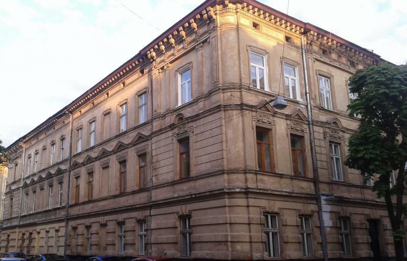 Львов, Костя Левицкого ул., 7