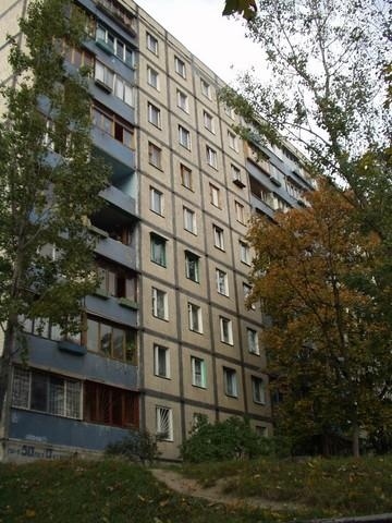 Київ, Леся Курбаса просп., 4